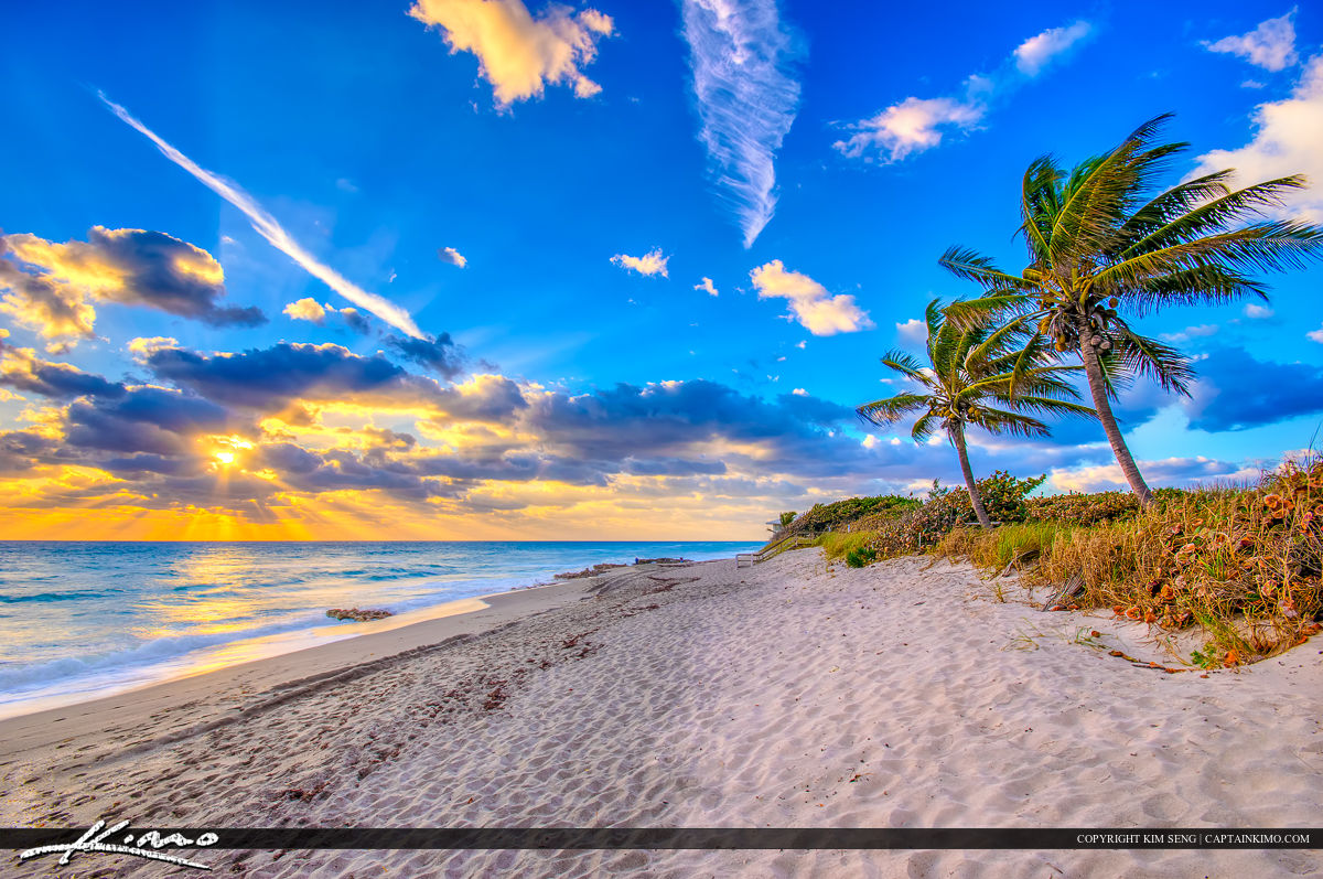 Tequesta Beach at Coral Cove Park on Jupiter Island