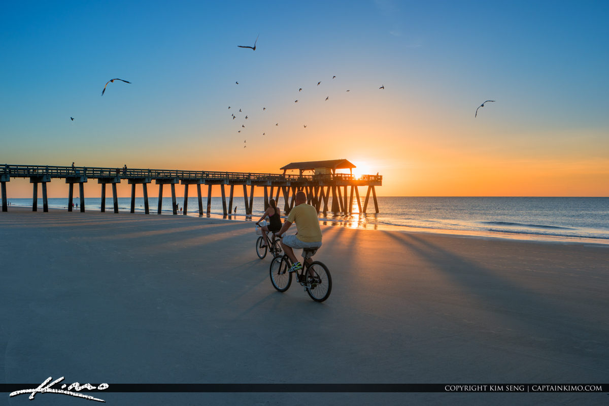 Tybee Beach Pier and Pavilion Bike on Beach Royal Stock Photo