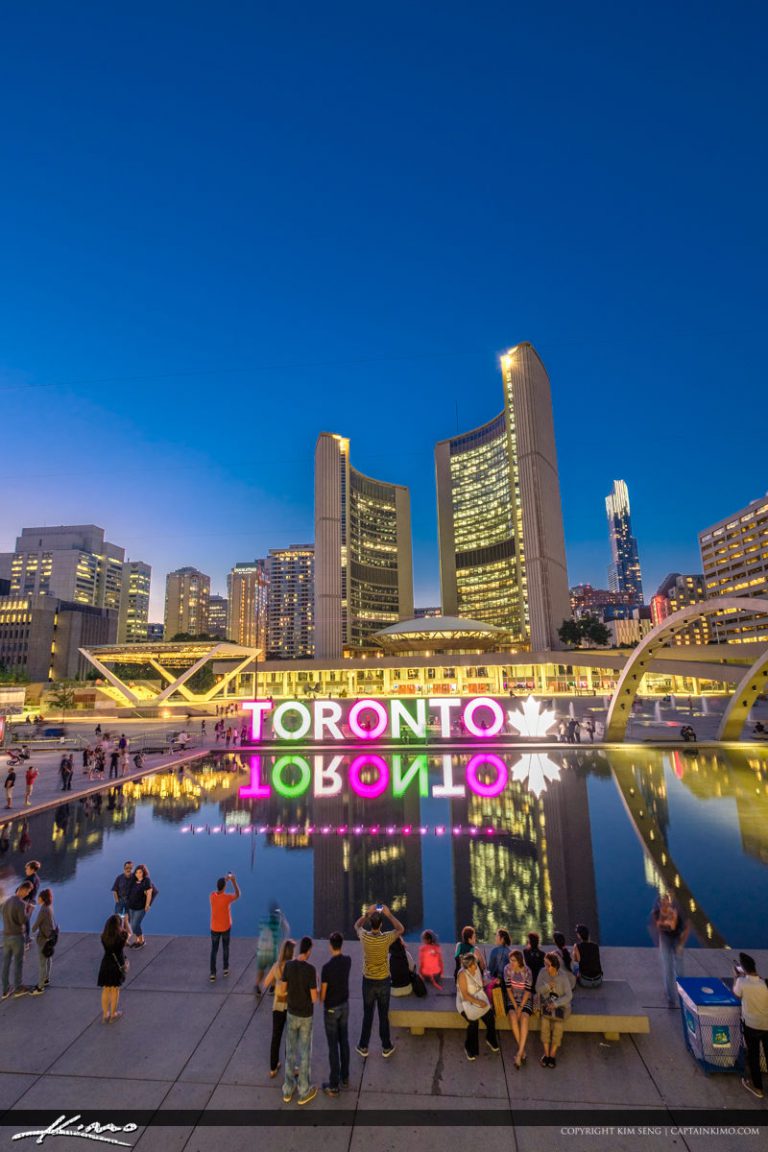 Toronto Canada Ontario Vertical with Tourist - Royal Stock Photo