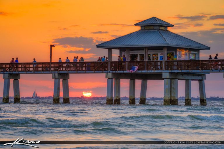 Fort Myers Beach Pier Sunset Over West Coast Florida Royal Stock Photo