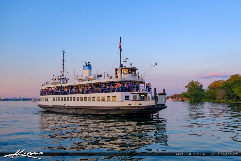 Ferry to Centre Island Ferry Canada Royal Stock Photo
