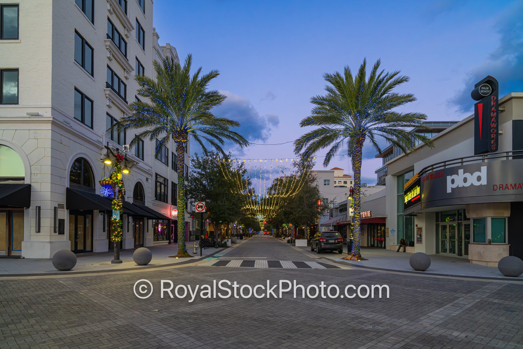 Clematis Street Holiday Lights West Palm Beach