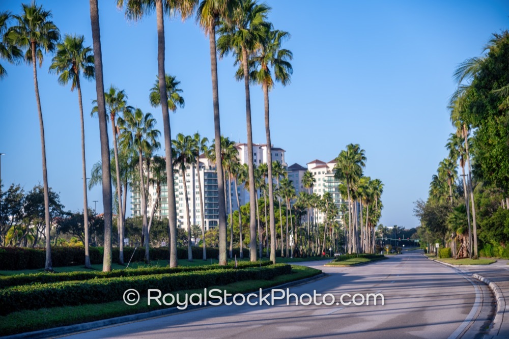 Luxury Neighborhood Elevates Lifestyle Prospects in Palm Beach Gardens Florida on Gardens Parkway 20251108