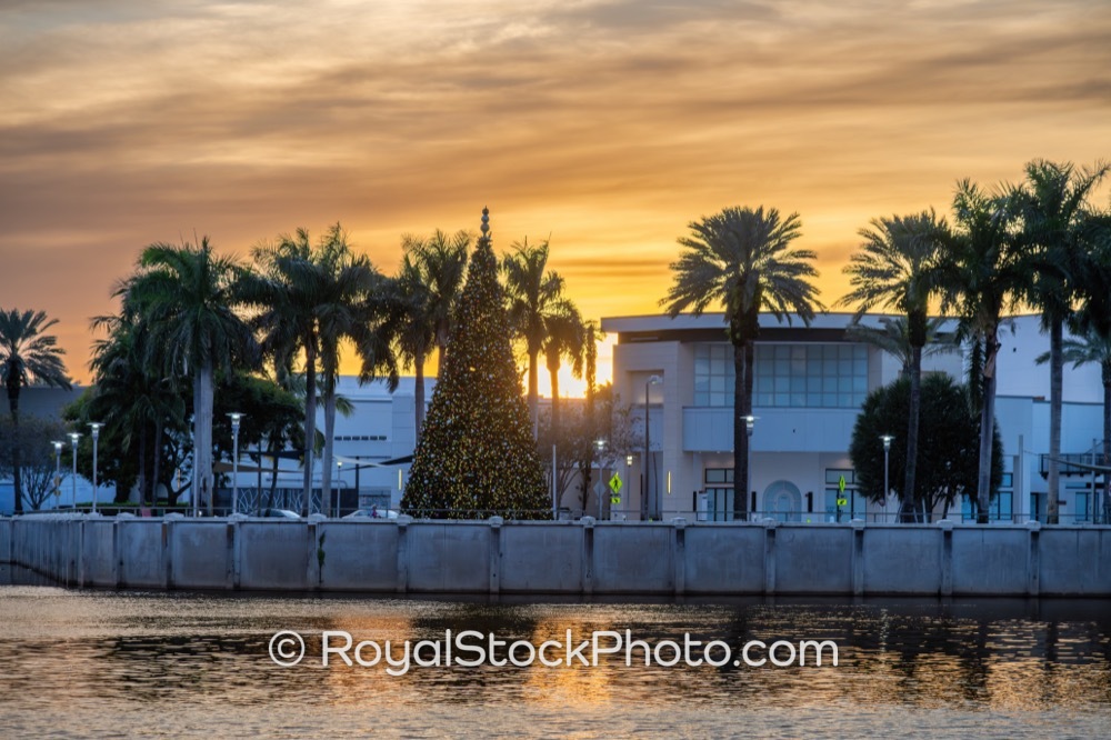 Modern Waterfront Development at Lake Victoria Gardens Illuminated by Sunset in Palm Beach Gardens Florida on Lake Victoria Gardens Avenue 20251110