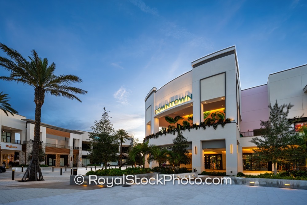 Vibrant Outdoor Spaces of Downtown at the Gardens Invite Visitors to Enjoy Floridas Coastal Lifestyle on Lake Victoria Gardens Avenue 20251110