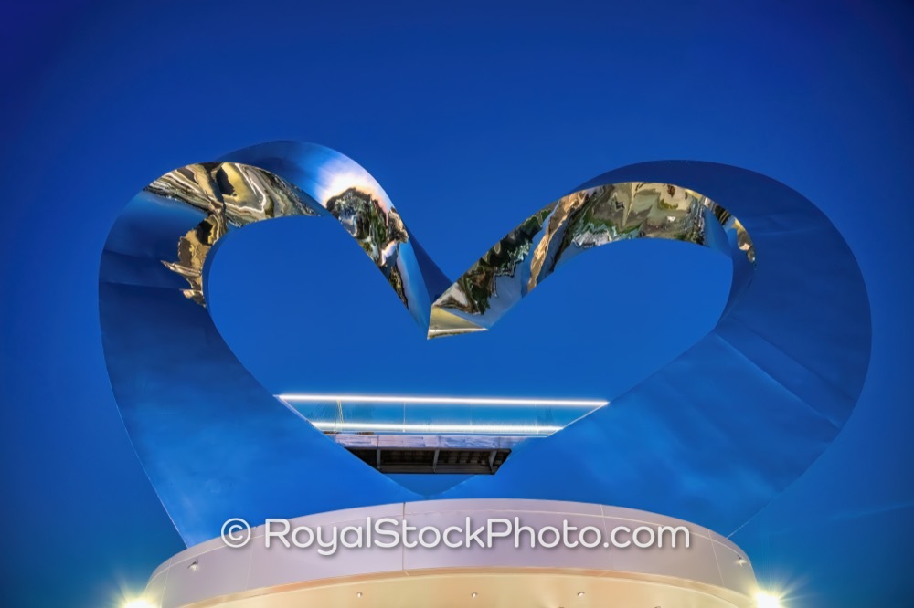 Capture the Spirit of Port St Lucie at Heart in the Park During Sunset Vistas on Southwest Discovery Way 20251212