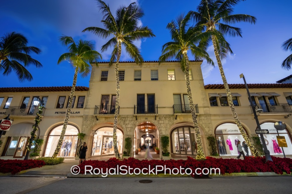 Elevated Elegance Captured at Worth Avenue During Sunset with Festive Decorations in Palm Beach 20251223