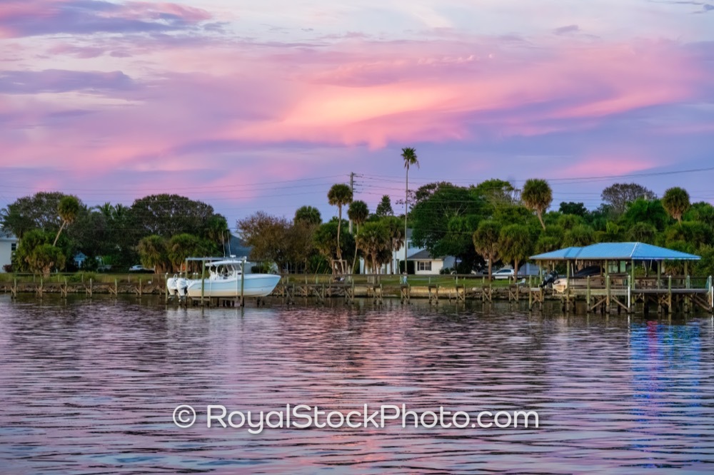 Authentic Waterfront Living Showcases Vibrant Sunset Reflections at Melbourne Beach Riverfront in Florida on Riverside Drive 20260102