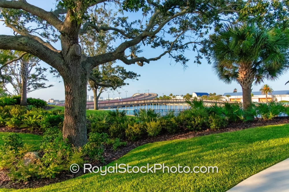 Explore Iconic Sunset Views at Riverfront Park in Daytona Beach Florida on South Beach Street 20250718