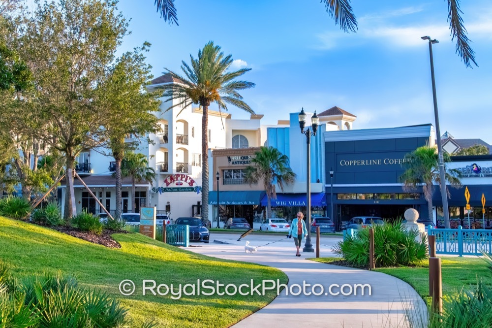 Vibrant Waterfront Living Showed at Riverfront Park in Daytona Beach Perfect for Real Estate Marketing on South Beach Street 20250718