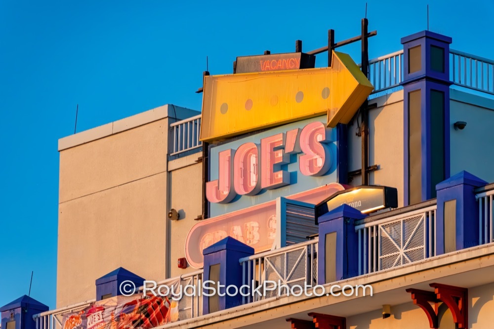 Journey to Nightfall at Daytona Beach Main Street Pier for Unforgettable Oceanfront Adventures on Main Street Bridge 20250718