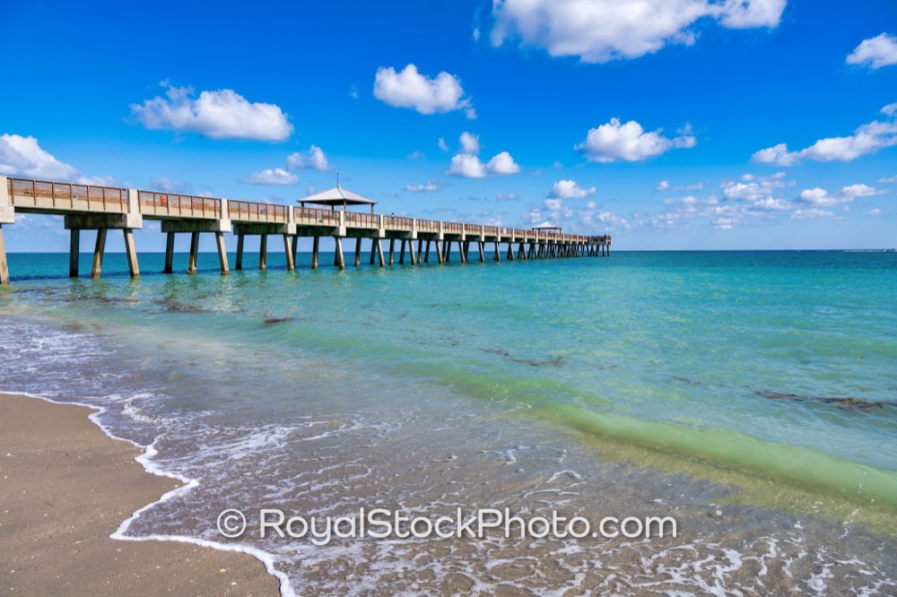 Unmatched Scenic Views from Juno Beach Pier Attract Visitors to Palm Beach County on US Highway 1 20251121