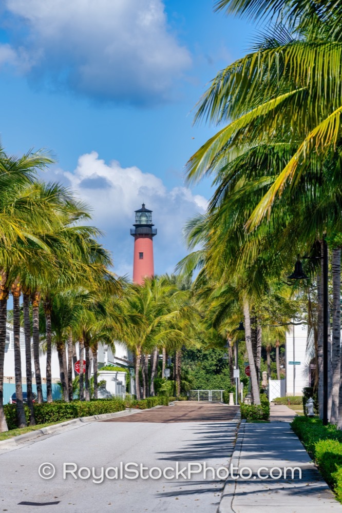 Immerse Yourself in Jupiters Waterfront Atmosphere Along Lighthouse Road near the Iconic Inlet Lighthouse 20251121