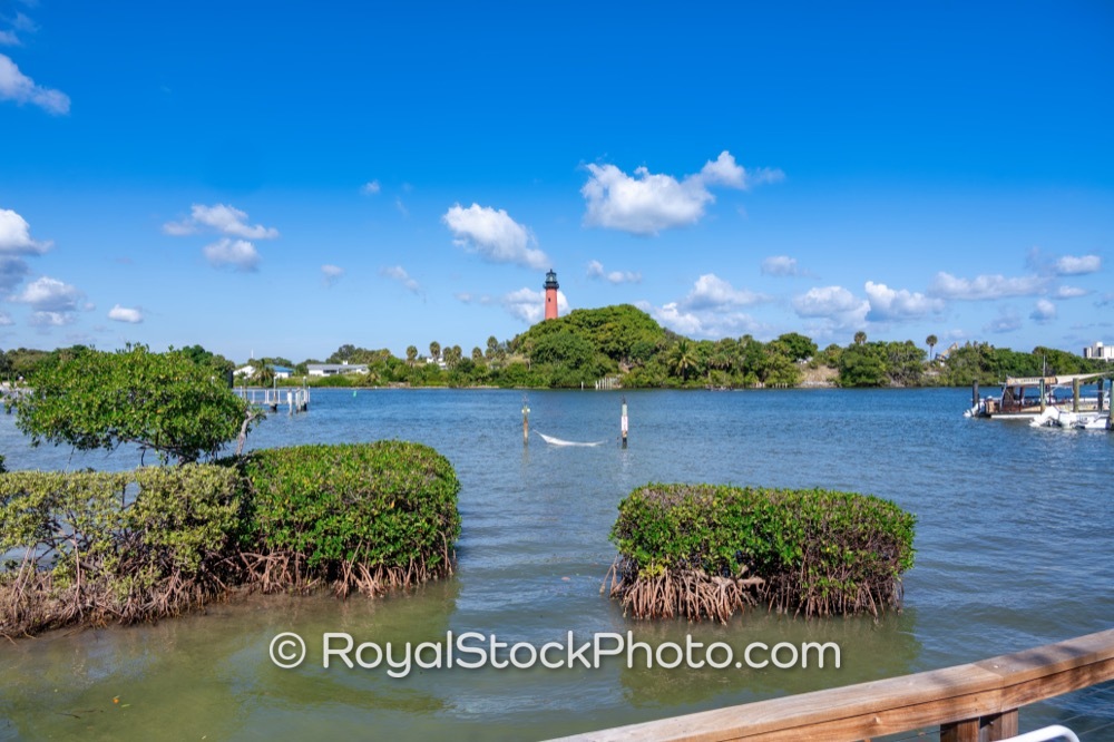 Explore Picturesque Adventurous Waterside Views at Jupiter Inlet Lighthouse in Afternoon Sunlight on Lighthouse Road 20251121