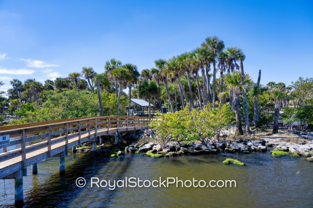 Lifestyle Properties at Castaways Point Park Offer Prime Waterfront Living in Palm Bay Florida on Bay Boulevard Northeast 20251122