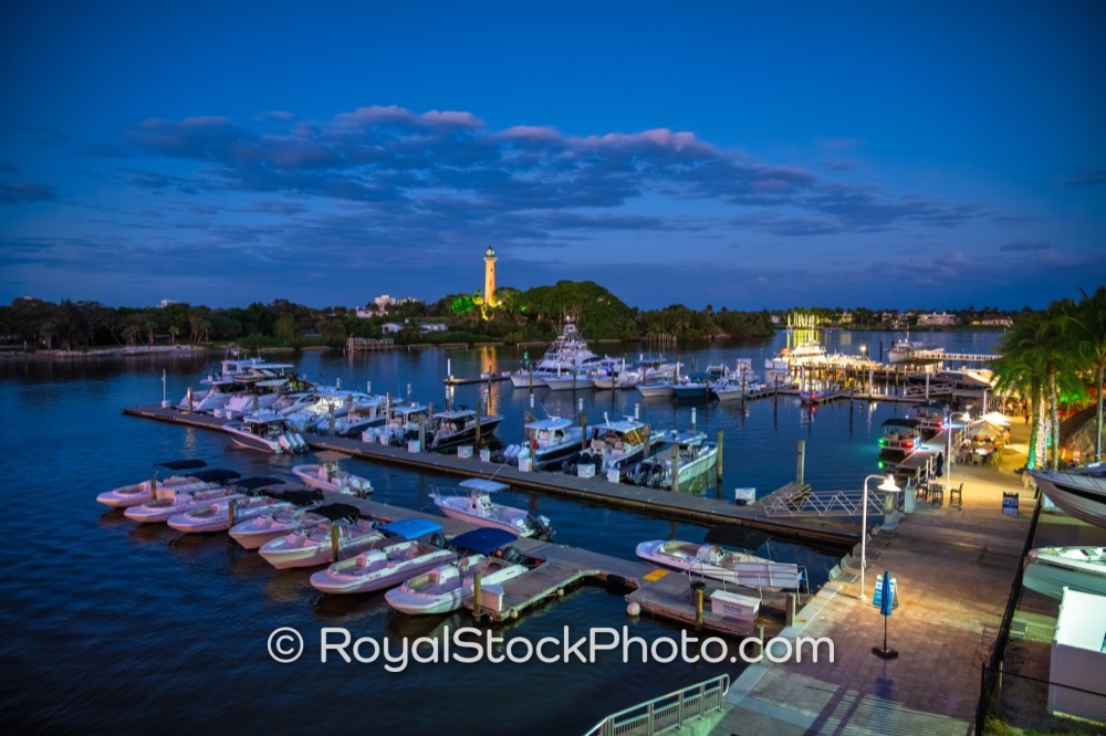 Unwind at Jupiter Inlet a Picturesque Evening Destination Framed by the Lighthouse on US 1 20251224
