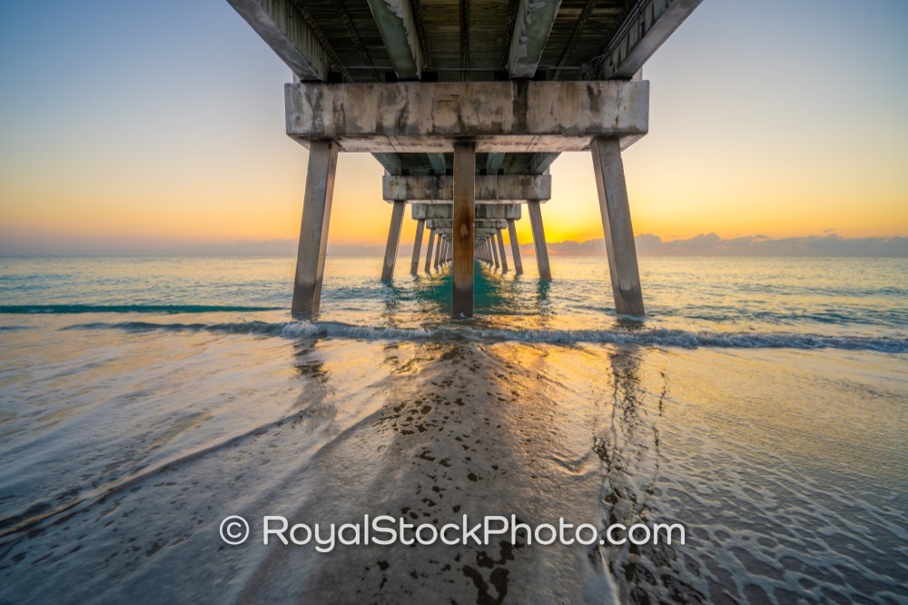 Welcoming Visitors to Creative Recreational Spaces Juno Beach Pier Bathes in Soft Sunrise Light on US Highway 1 20260328