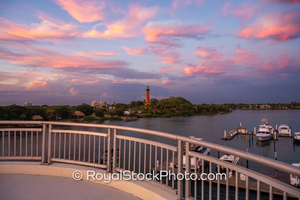 Visit the Iconic Jupiter Inlet Lighthouse at Sunset for an Unforgettable Coastal Experience on US 1 20260513