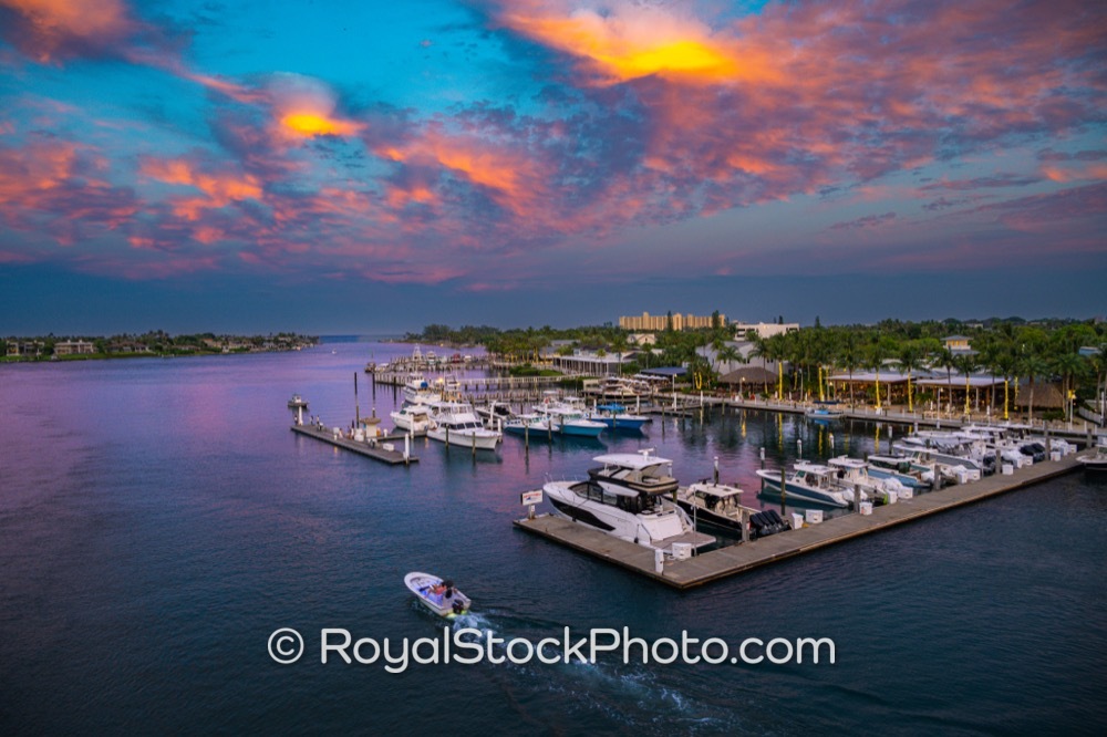 Lively Waterfront Activities Draw Visitors to Jupiter Inlet Marina During Sunset in Beautiful Florida on North Highway A1A 20260513